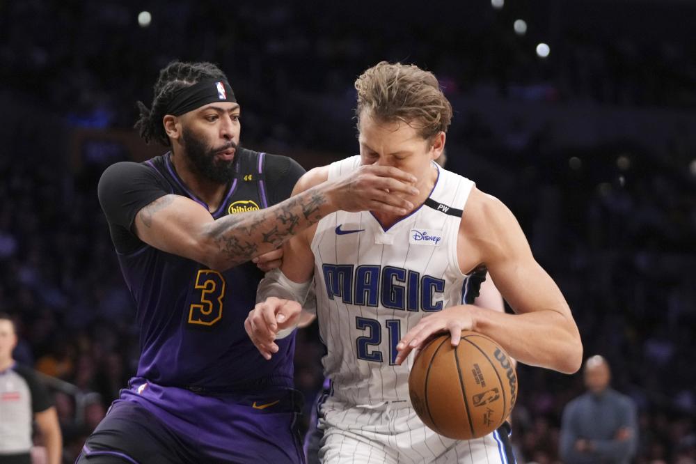 佩德里和尼科·帕斯：未来西班牙国家德比中场节拍器的大比拼？